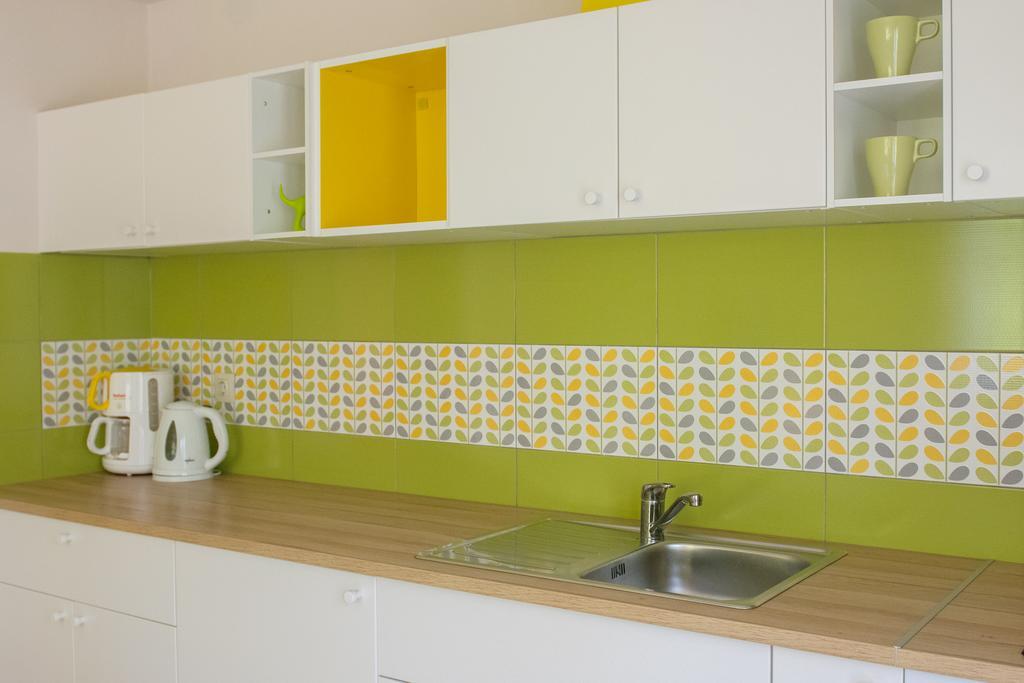 Studio And Apartment Nadia With Garden Poreč Buitenkant foto